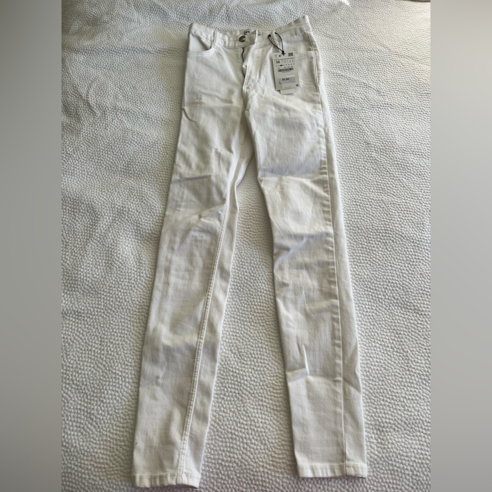 Zara White Super Elastic Skinny Jeans